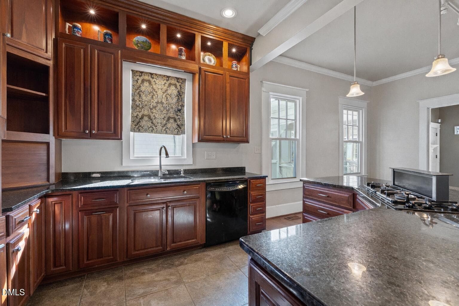 Kitchen - 604 W Divine Street, Dunn, NC 28334, Dunn