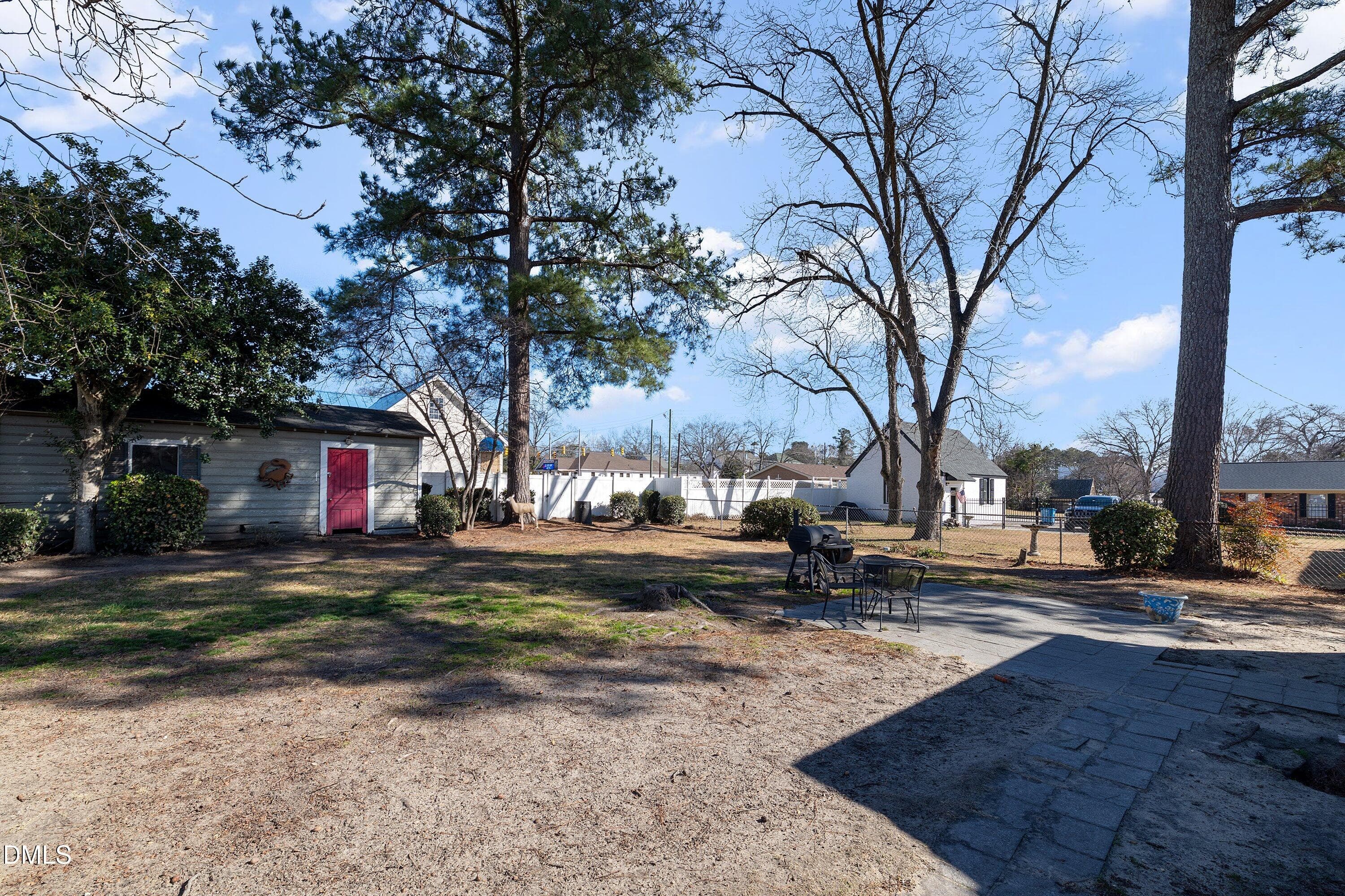 Back Yard - 604 W Divine Street, Dunn, NC 28334, Dunn