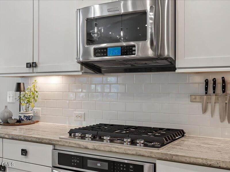 Kitchen - 255 Empress Road, Hillsborough, NC 27278, Hillsborough