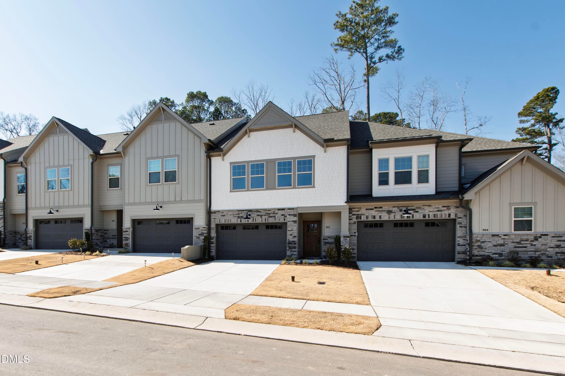 982 Helix (1) - 707 Mirkwood Avenue, Apex, NC 27523