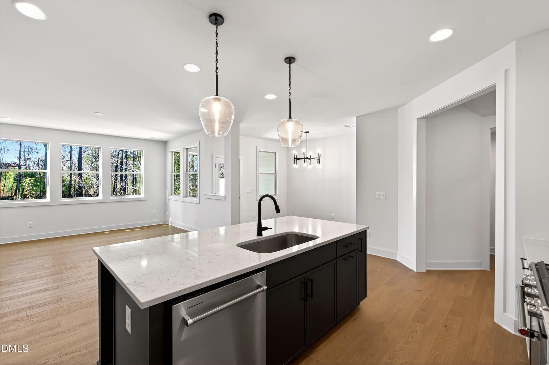 982 Helix (14) - 707 Mirkwood Avenue, Apex, NC 27523