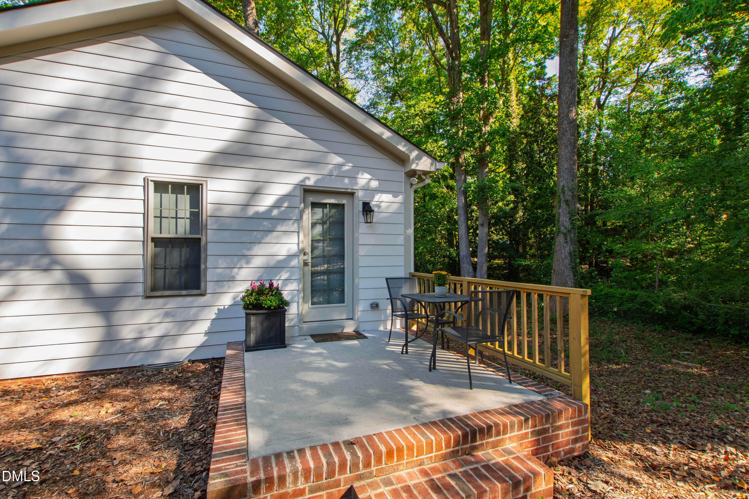 Ranlo (78) - 3516 Ranlo Drive, Raleigh, NC 27612
