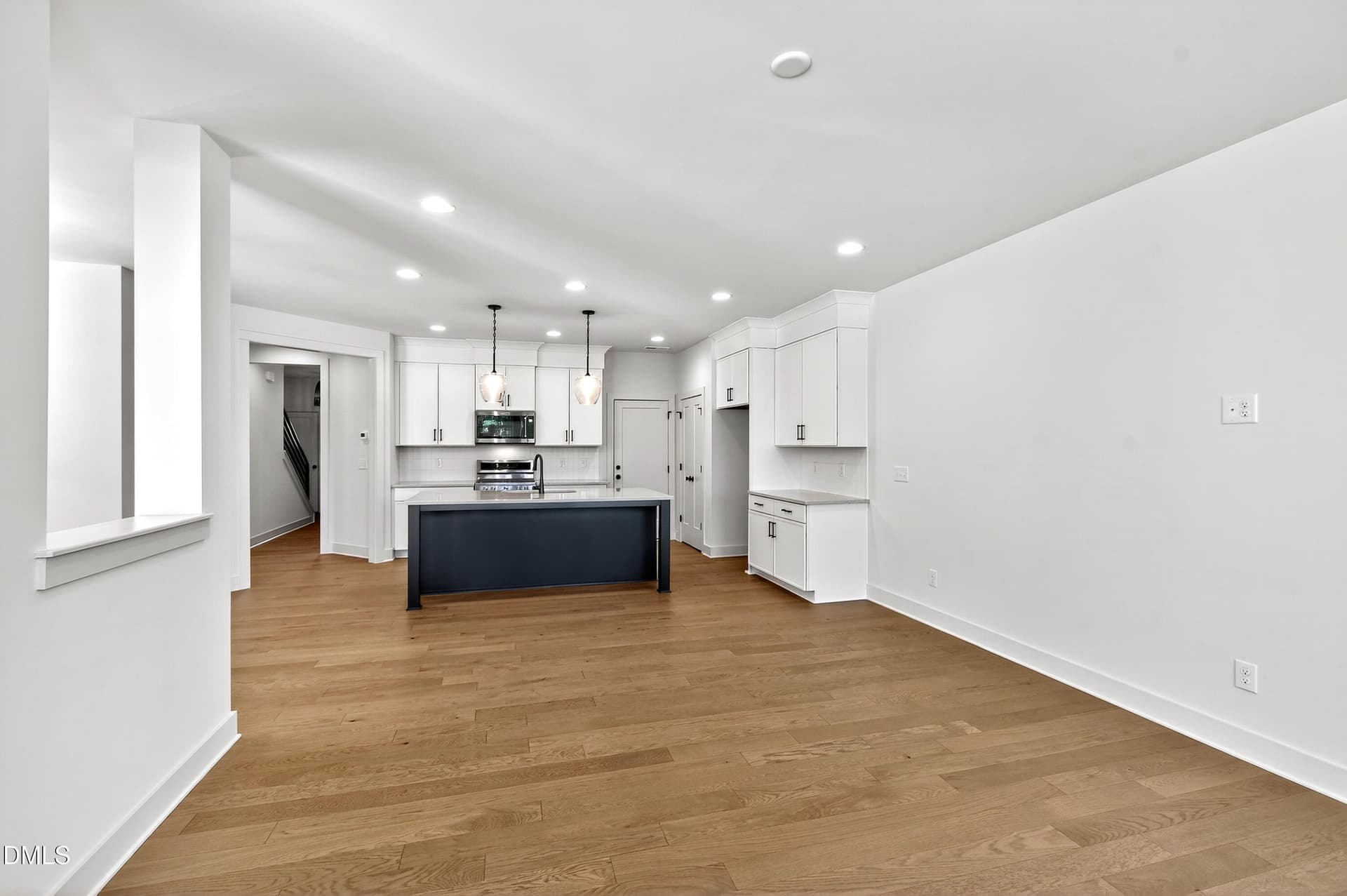 982 Helix (21) - 707 Mirkwood Avenue, Apex, NC 27523