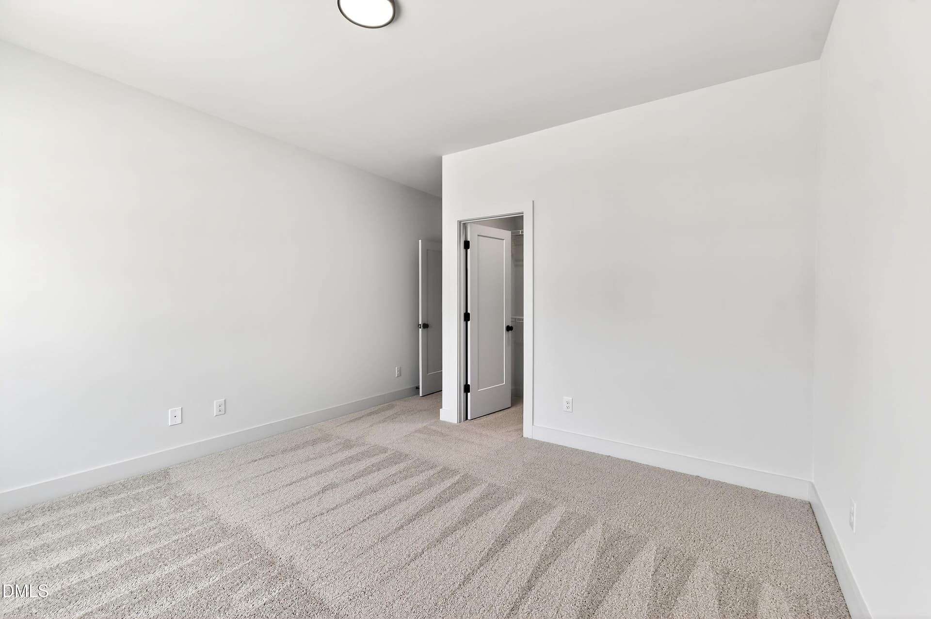 982 Helix (30) - 707 Mirkwood Avenue, Apex, NC 27523
