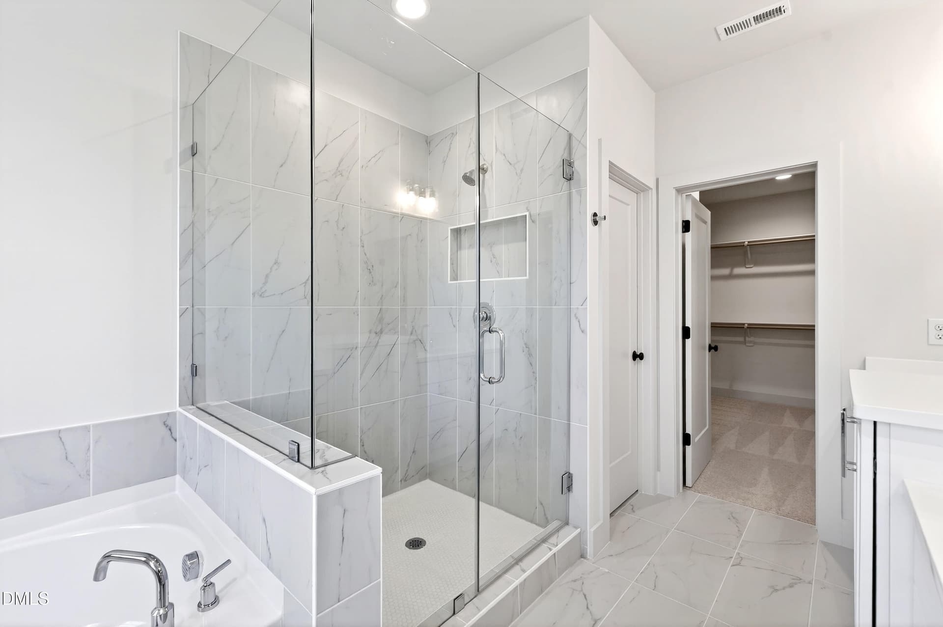 982 Helix (35) - 707 Mirkwood Avenue, Apex, NC 27523