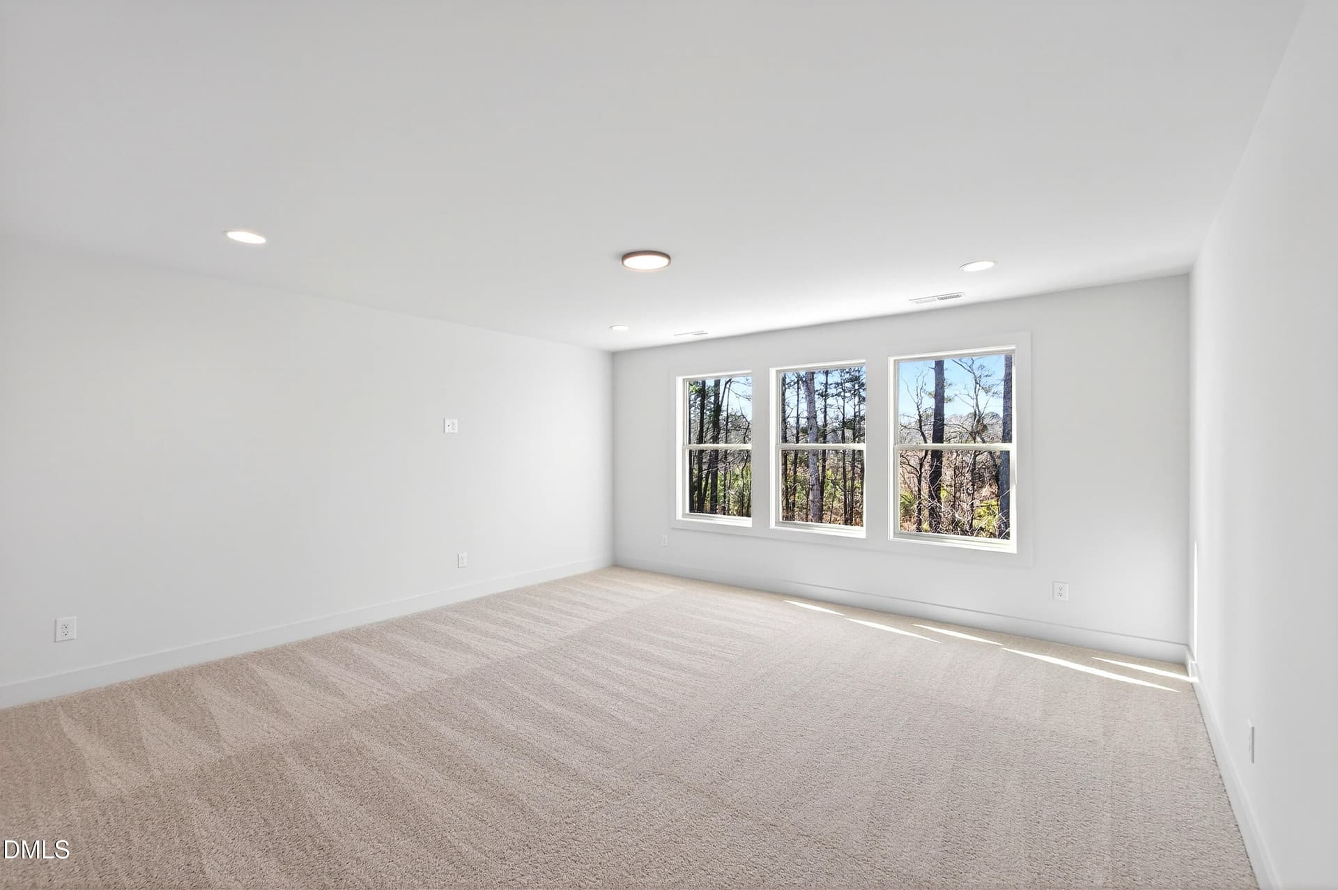 982 Helix (43) - 707 Mirkwood Avenue, Apex, NC 27523