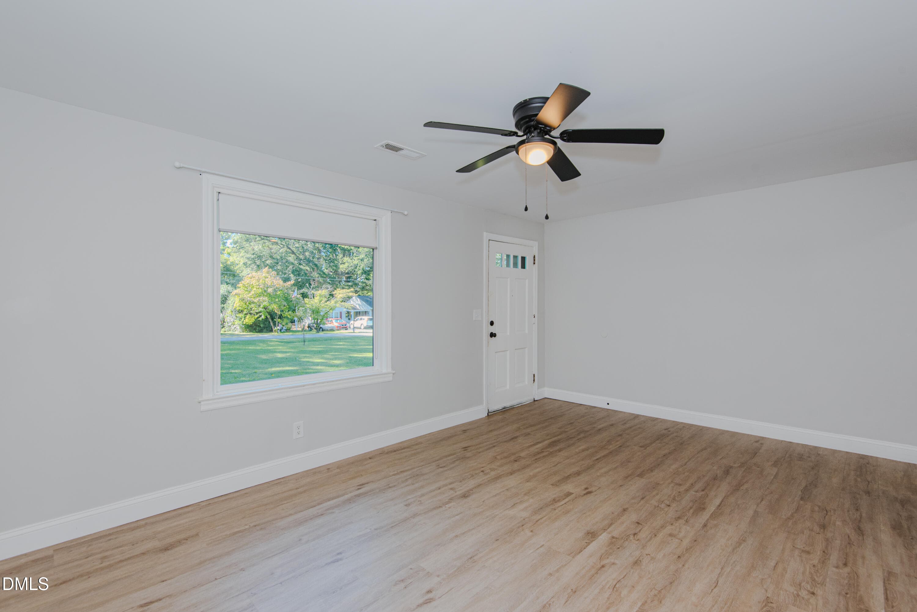 living room 2 - 306 Owen Street, Gibsonville, NC 27249, Gibsonville