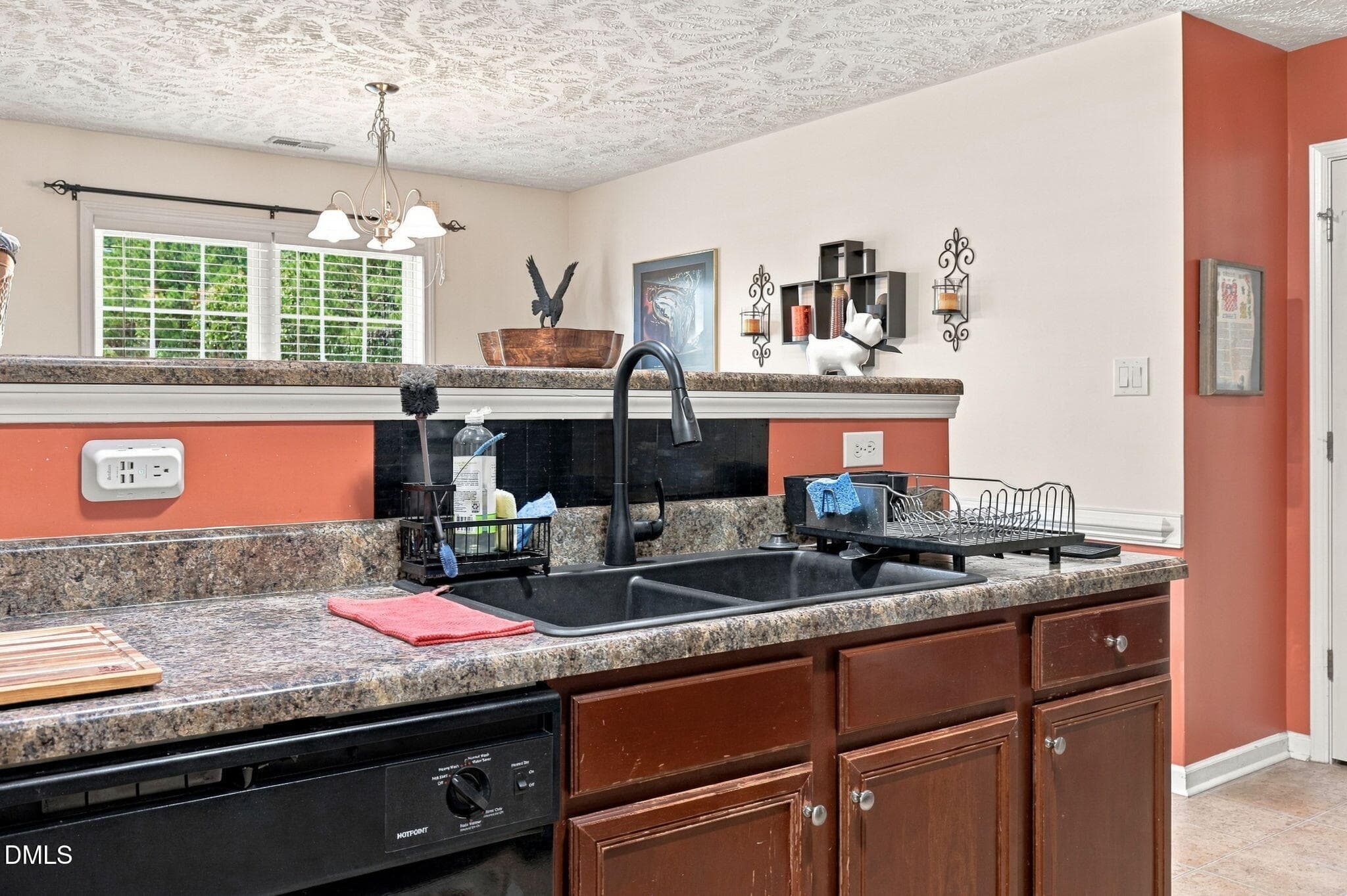 27-web-or-mls-AZ3A6093 - 41 Nordica Court, Linden, NC 28356