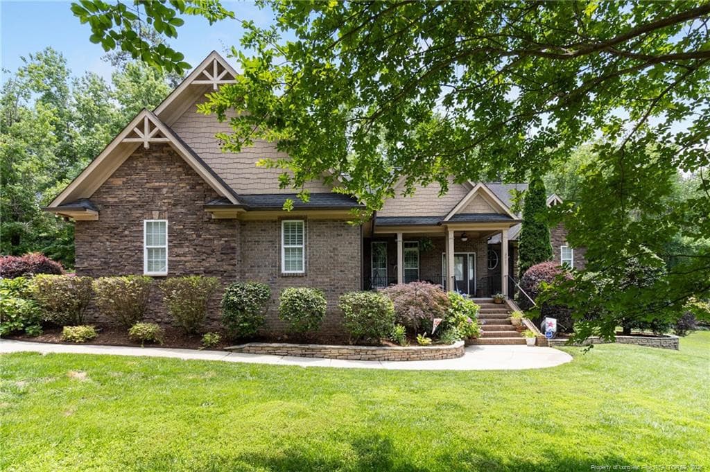 3027 Carrington Lane, Sanford, NC 27330
