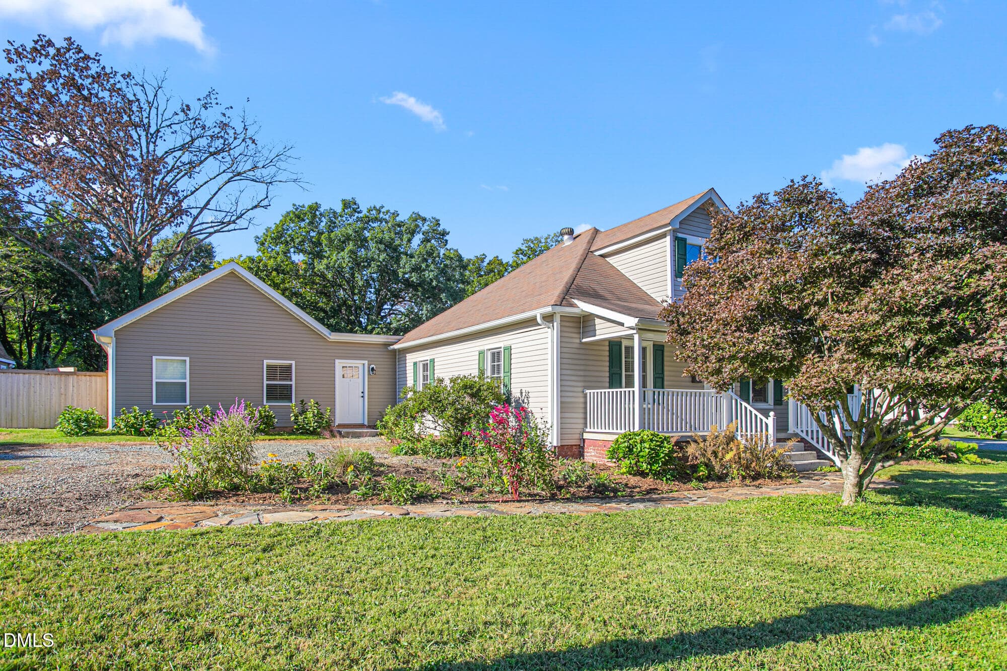 407 W Crawford Street-2 - 407 W Crawford Street, Mebane, NC 27302