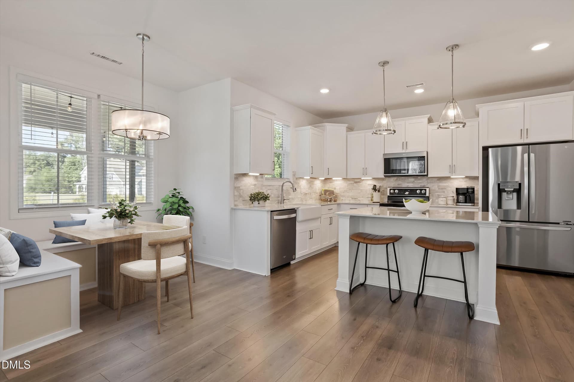 Virtually Staged - 806 Thomas Falls Court, Fuquay Varina, NC 27526