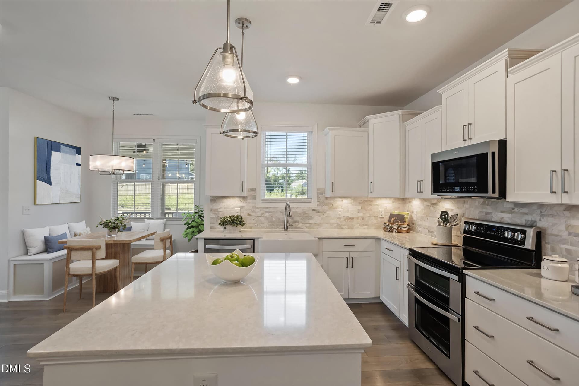 Virtually Staged - 806 Thomas Falls Court, Fuquay Varina, NC 27526