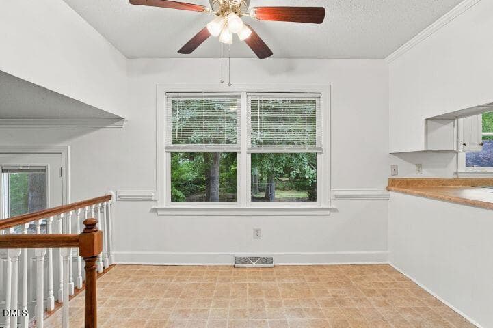 Breakfast Area - 2509 Ward Boulevard, Wilson, NC 27893