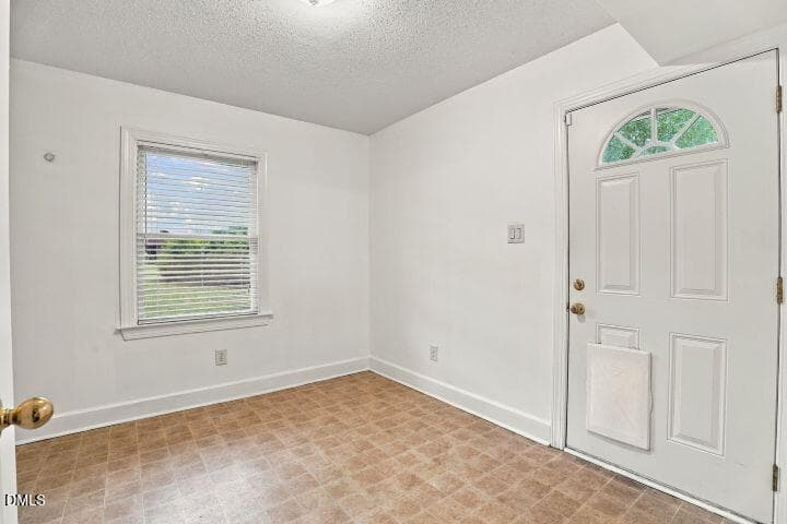 Side Entrance - 2509 Ward Boulevard, Wilson, NC 27893