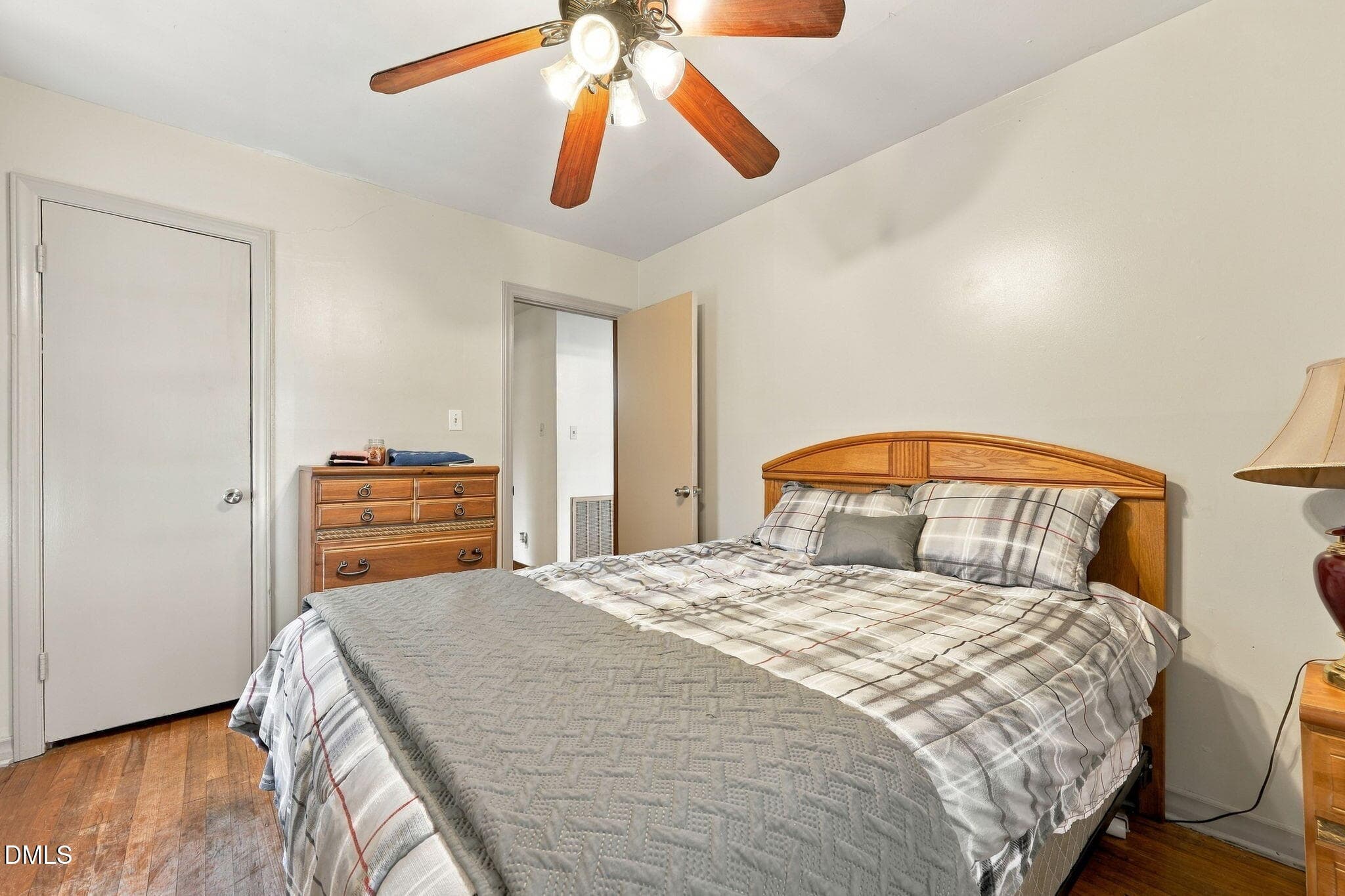 33-web-or-mls-IMG_9139 - 1616 Riverside Drive, Hillsborough, NC 27278, Hillsborough
