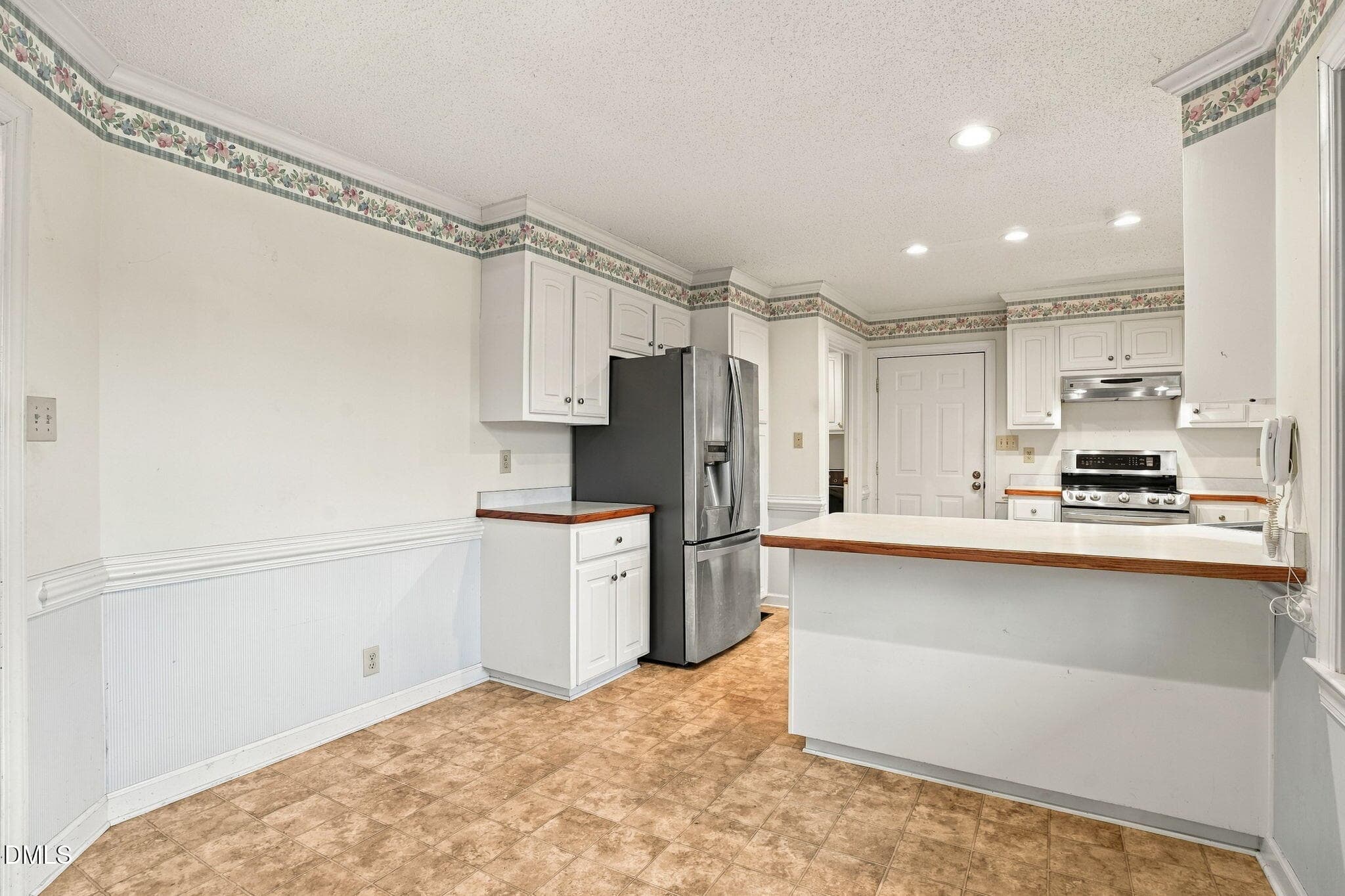 22-web-or-mls-DSC05158-Edited - 203 W Raintree Lane, Goldsboro, NC 27534