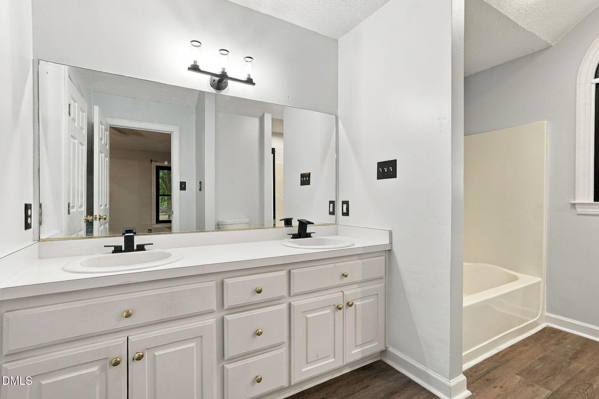 29-web-or-mls-DSC05182-Editedv2 - 203 W Raintree Lane, Goldsboro, NC 27534