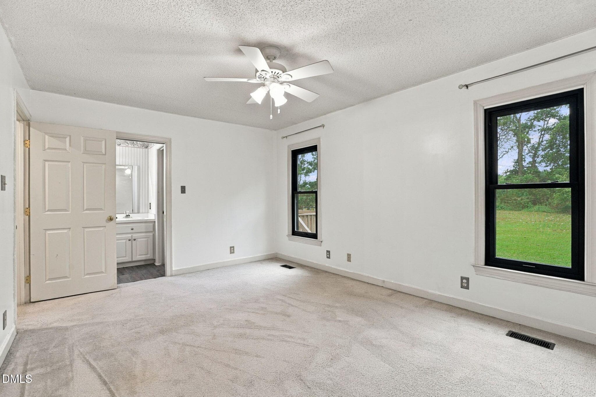 46-web-or-mls-DSC05233-Edited - 203 W Raintree Lane, Goldsboro, NC 27534