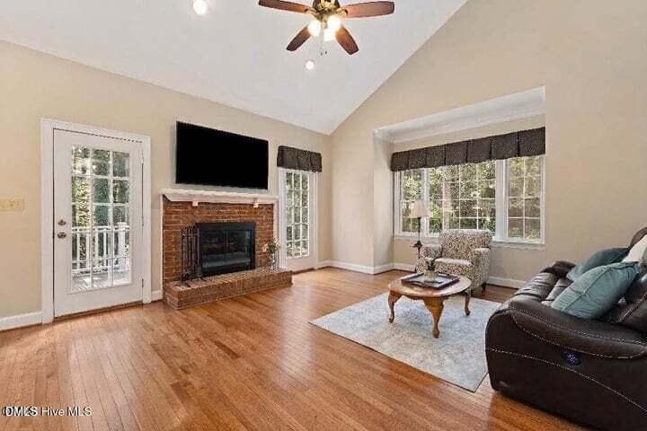 Great Room 1 - 8407 Wycombe Lane, Raleigh, NC 27615