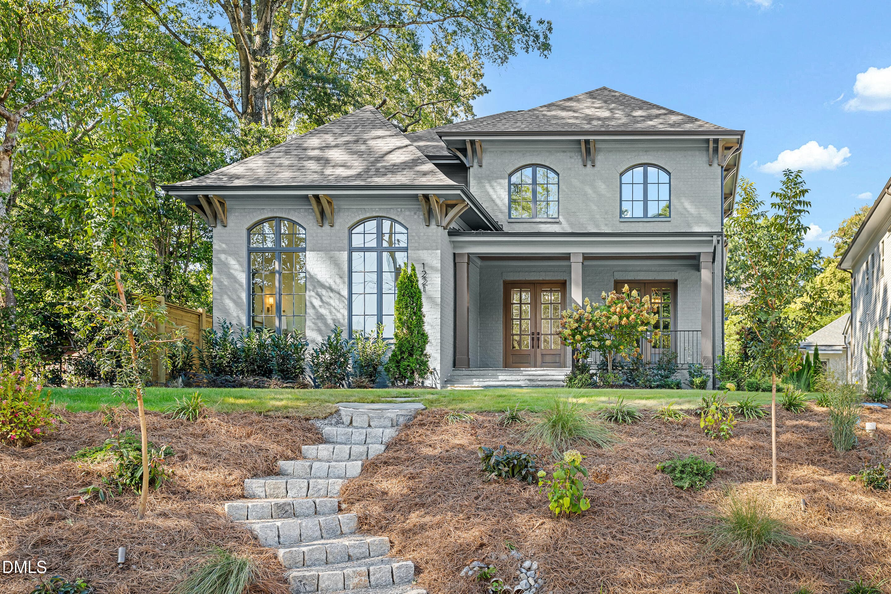 1221 Dixie Trail, Raleigh, NC 27607