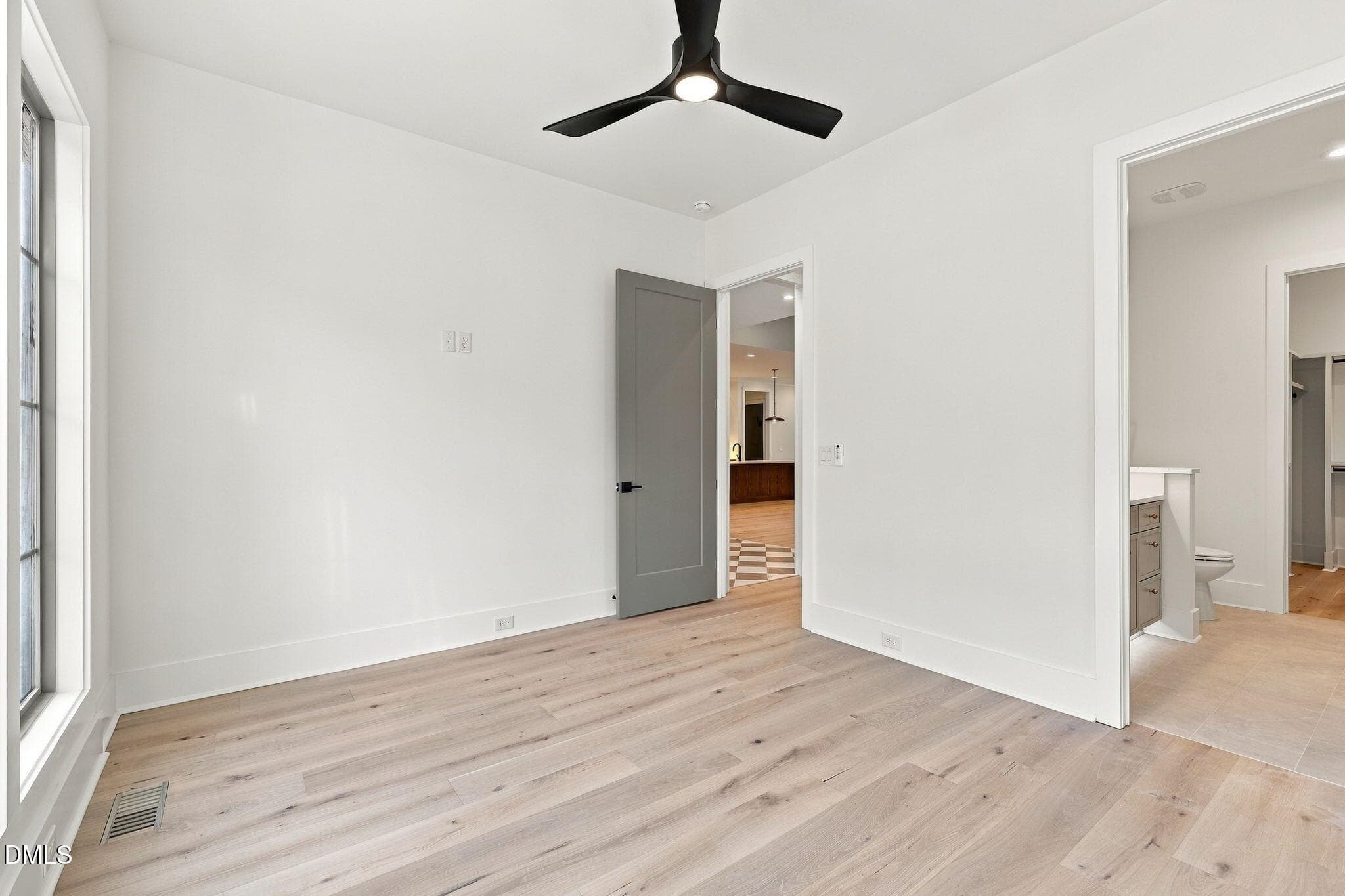23-web-or-mls-IMG_1212 - 357 Black Caviar Way, Raleigh, NC 27603