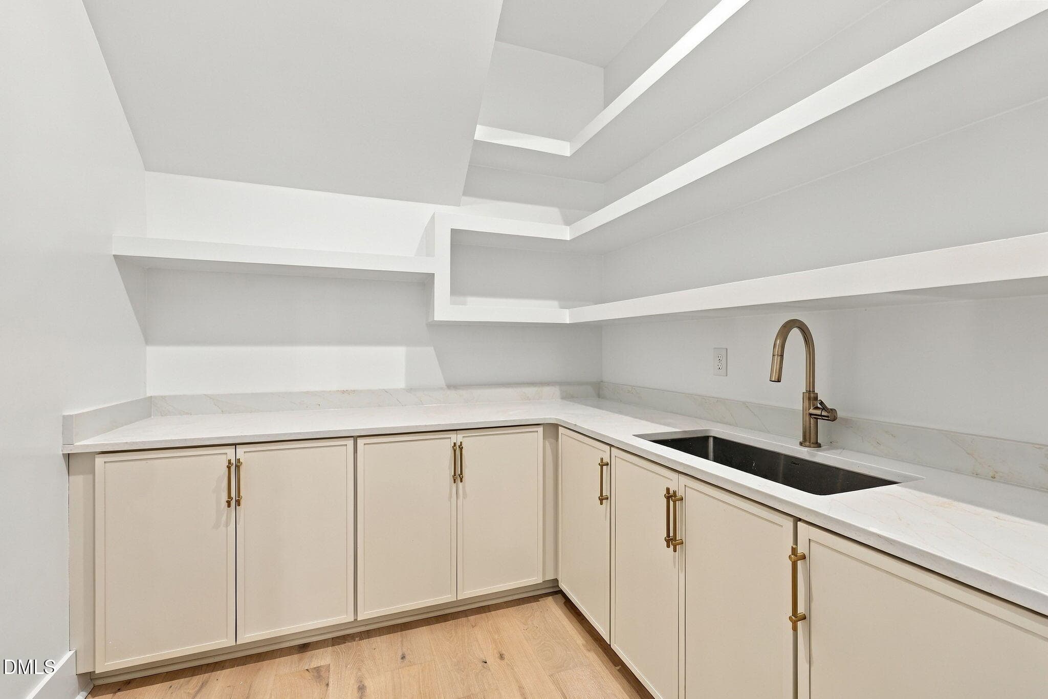 66-web-or-mls-IMG_1386 - 357 Black Caviar Way, Raleigh, NC 27603