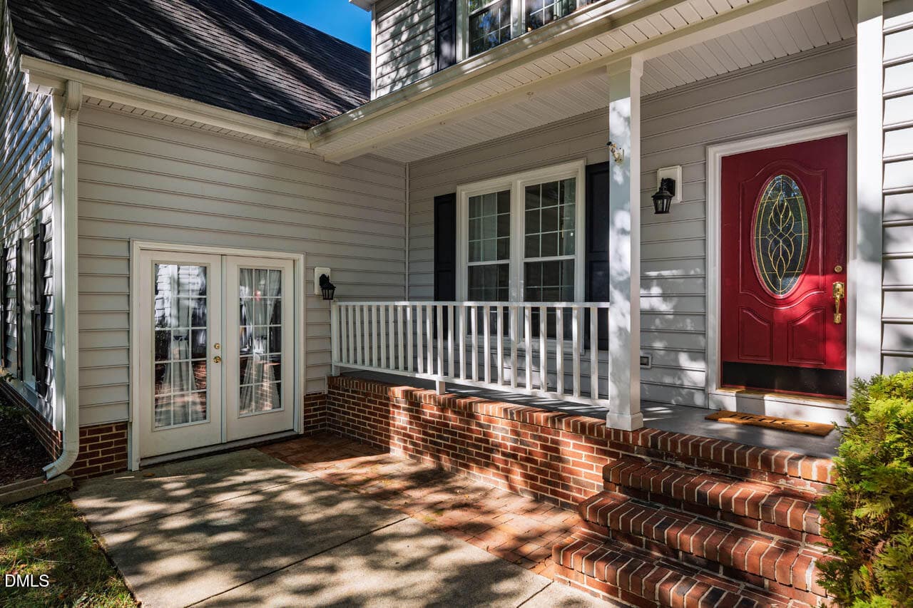 Front Porch - 5516 Bridford Place, Raleigh, NC 27613