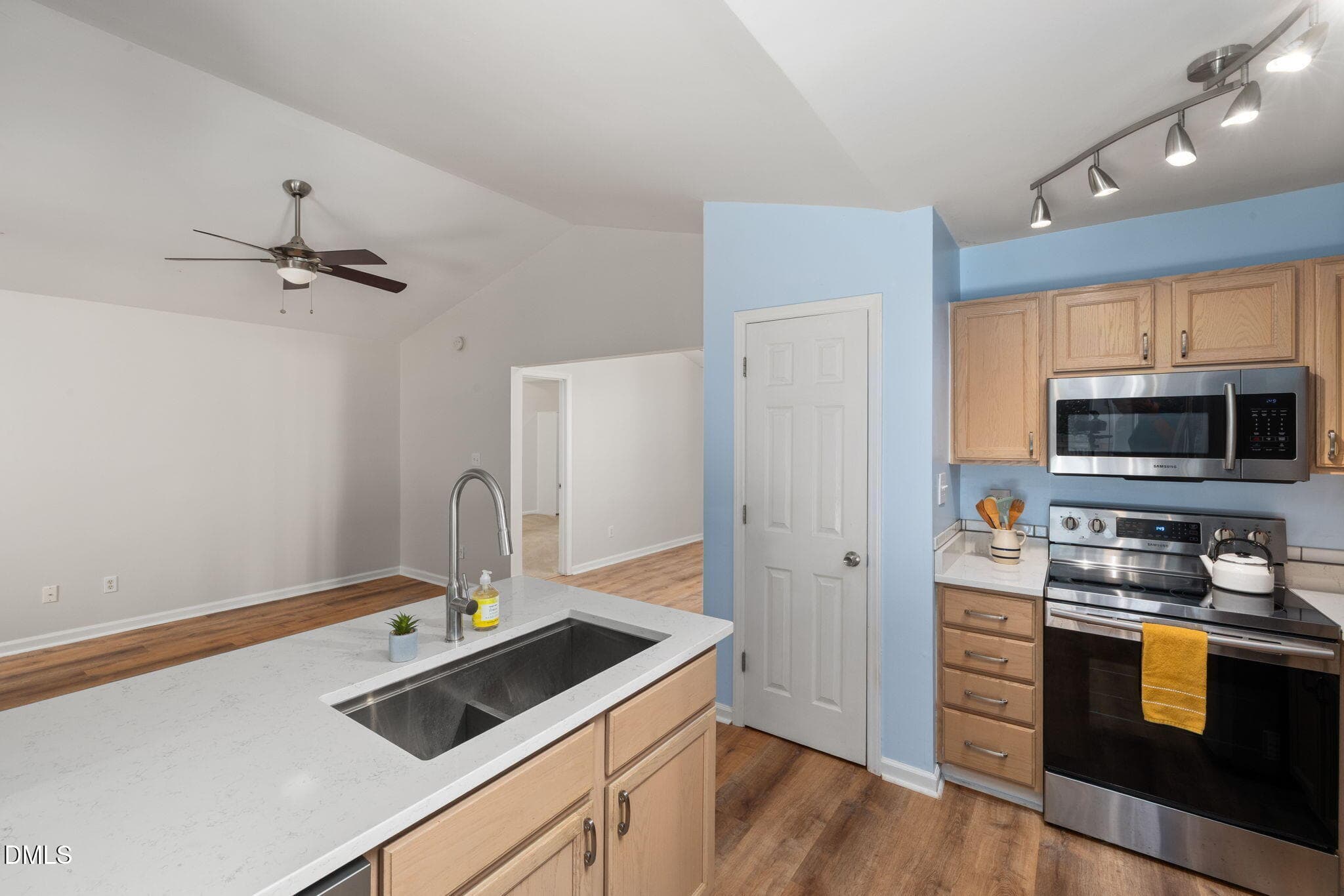 21-web-or-mls-DX3A0396 - 4205 Pin Oak Drive, Durham, NC 27707