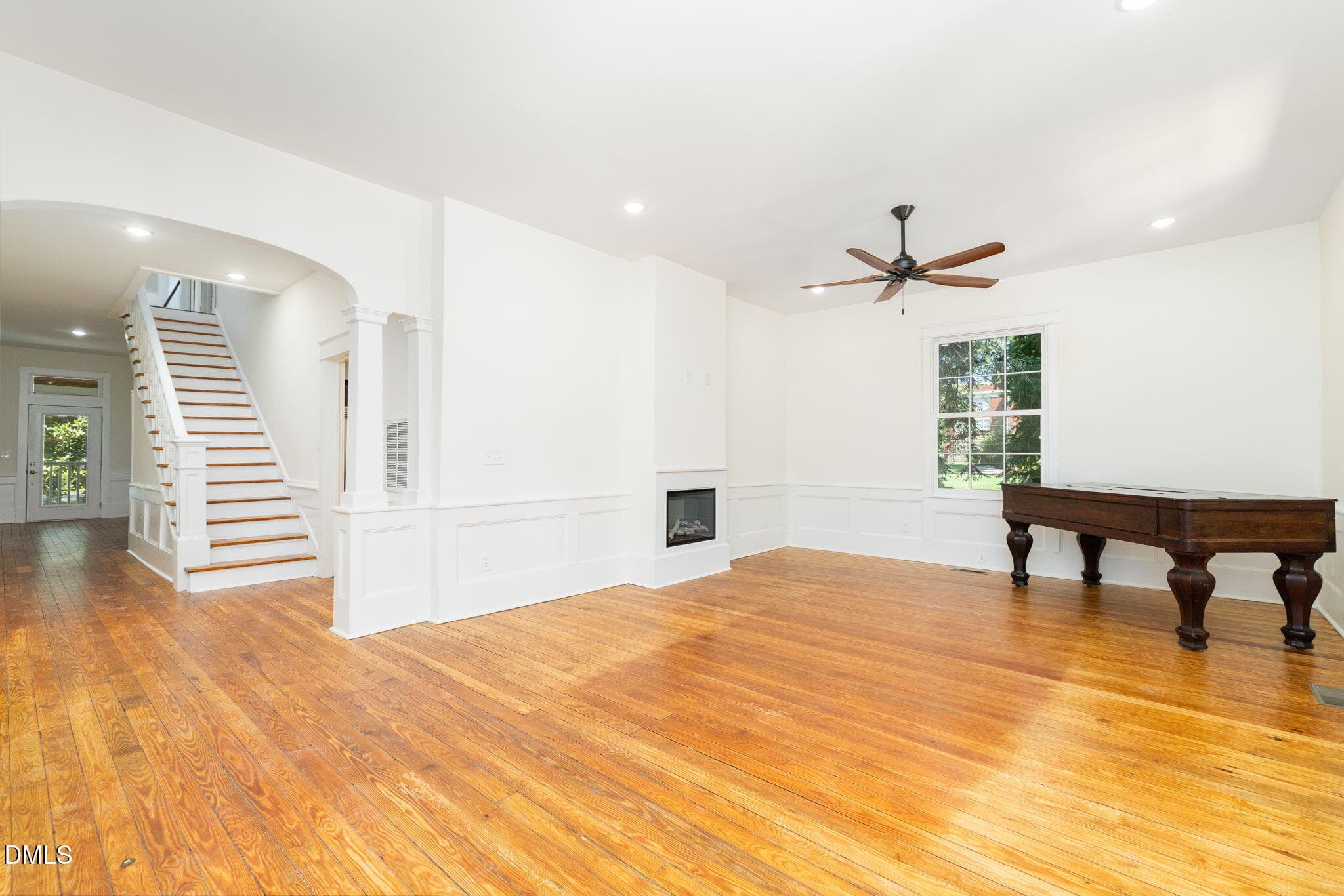 2A LIVING ROOM - 217 N Main Street, Warrenton, NC 27589
