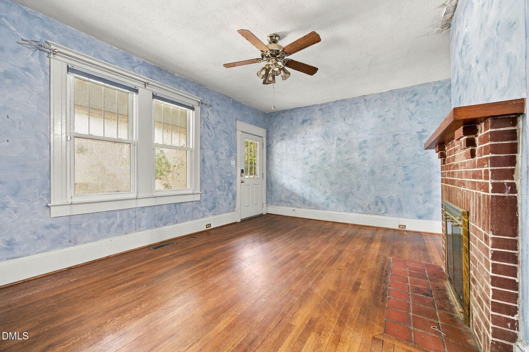 27-web-or-mls-IMG_6946 - 2009 Mccarthy Street, Raleigh, NC 27608