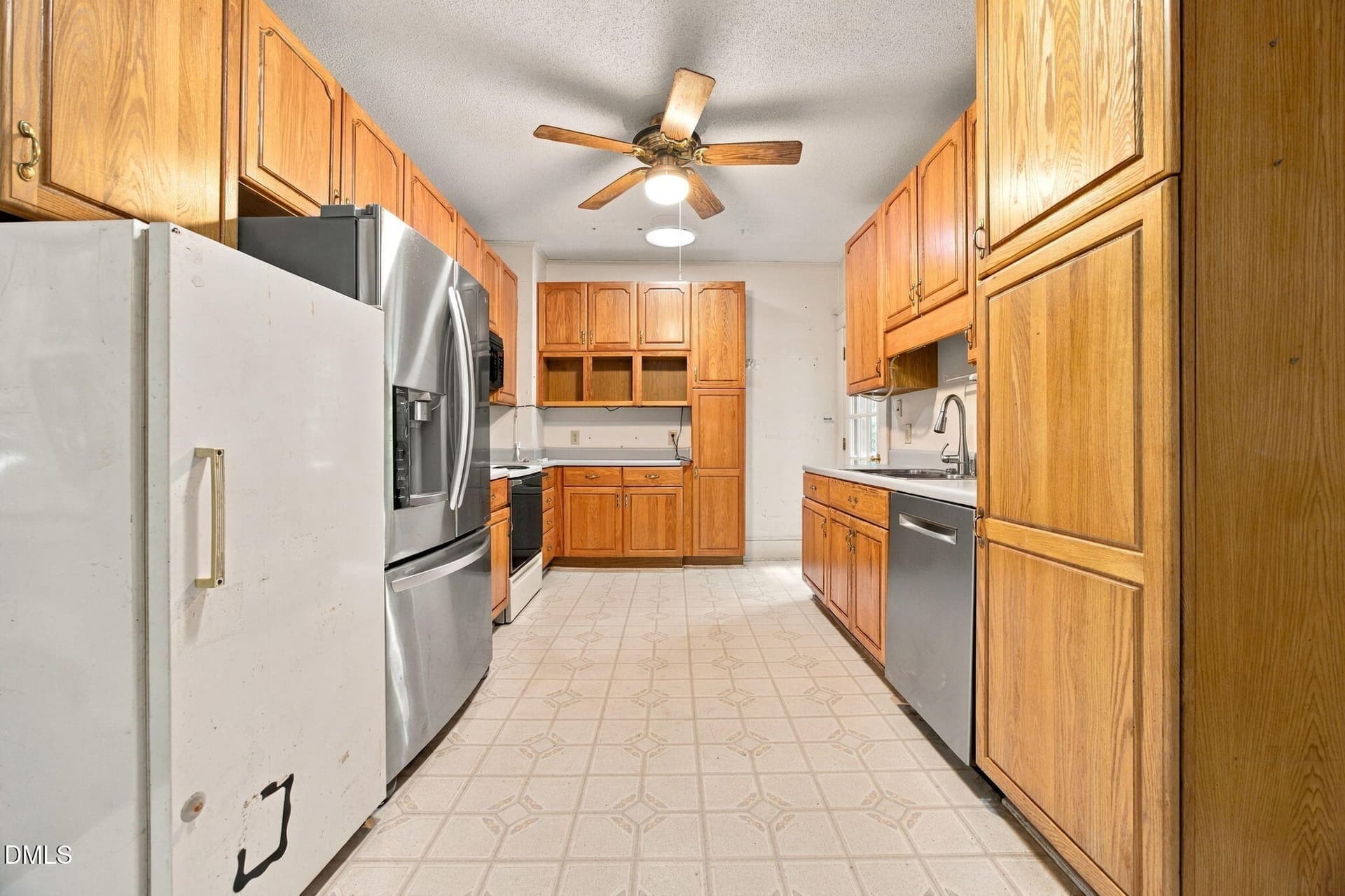 33-web-or-mls-IMG_6964 - 2009 Mccarthy Street, Raleigh, NC 27608