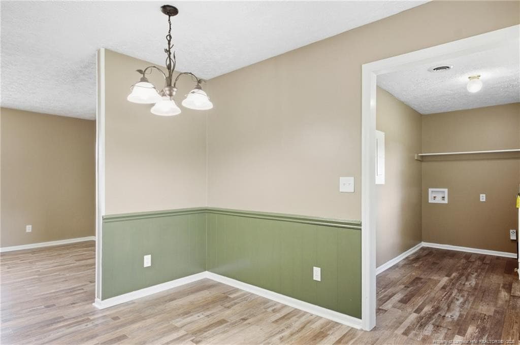 Photo 13 - 109 E Walnut Street, Bladenboro, NC 28320