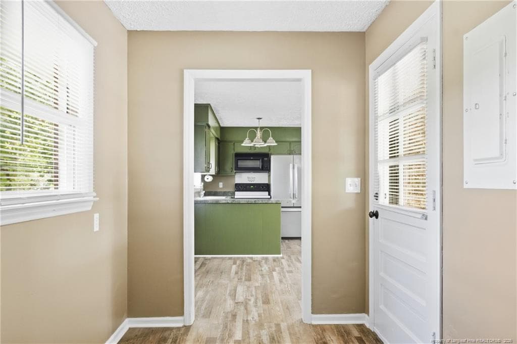 Photo 19 - 109 E Walnut Street, Bladenboro, NC 28320
