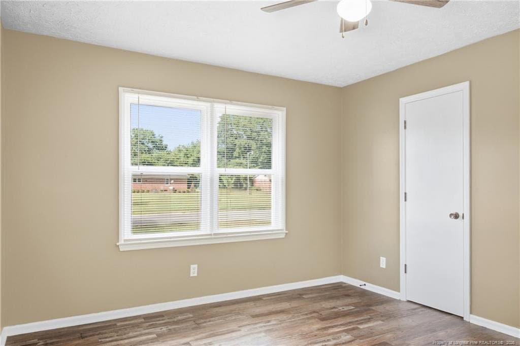 Photo 21 - 109 E Walnut Street, Bladenboro, NC 28320