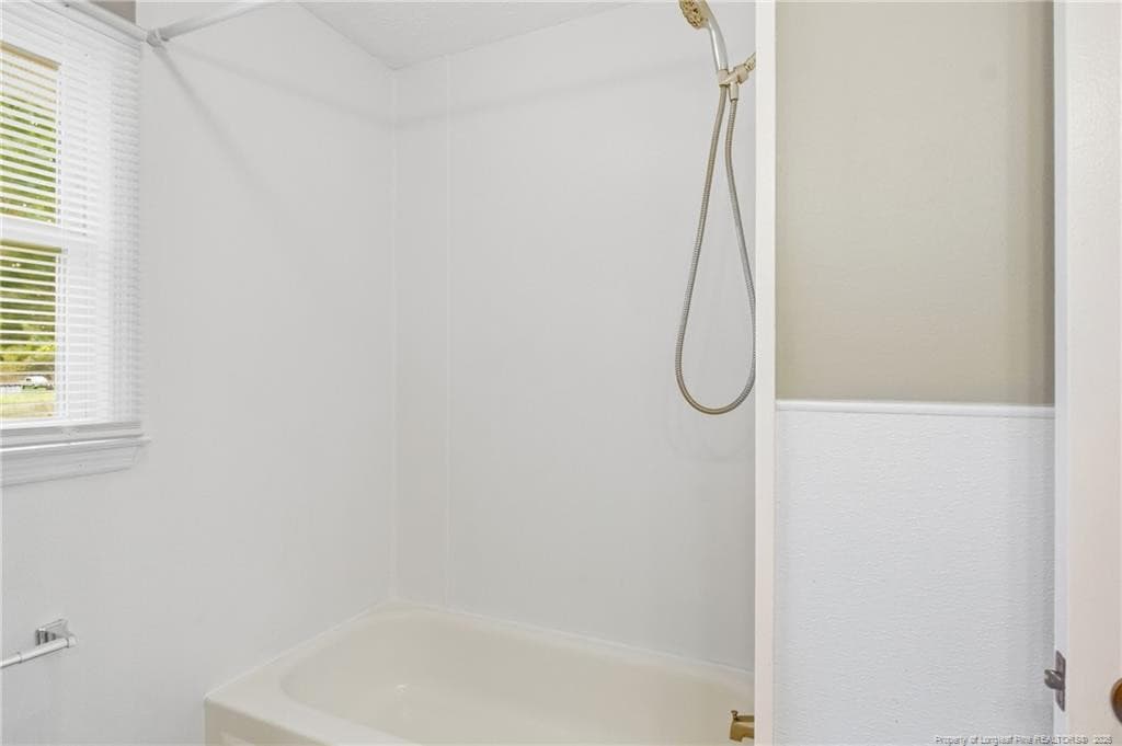 Photo 26 - 109 E Walnut Street, Bladenboro, NC 28320