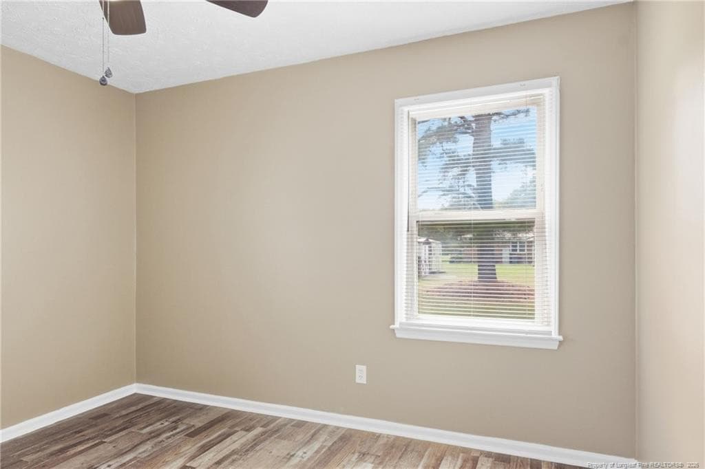 Photo 28 - 109 E Walnut Street, Bladenboro, NC 28320