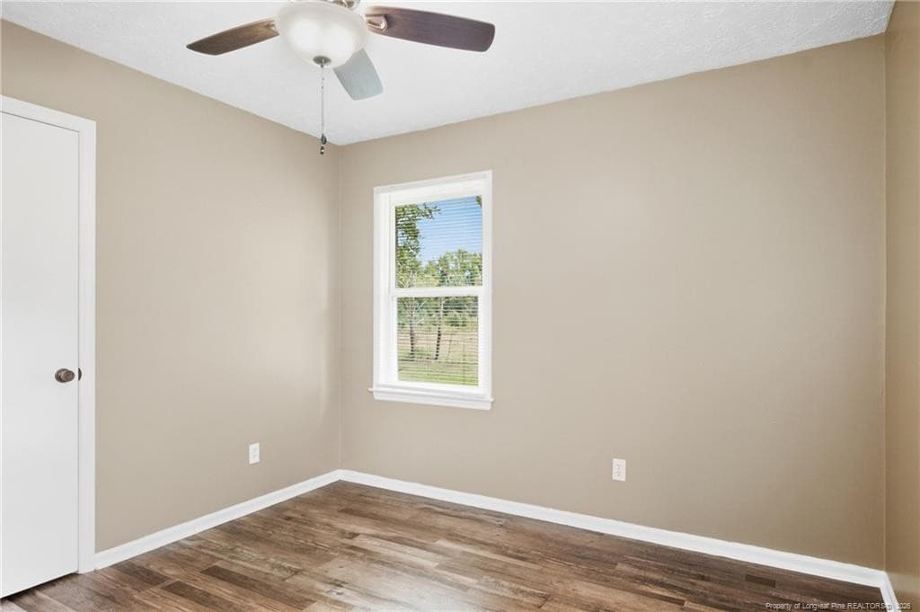 Photo 32 - 109 E Walnut Street, Bladenboro, NC 28320