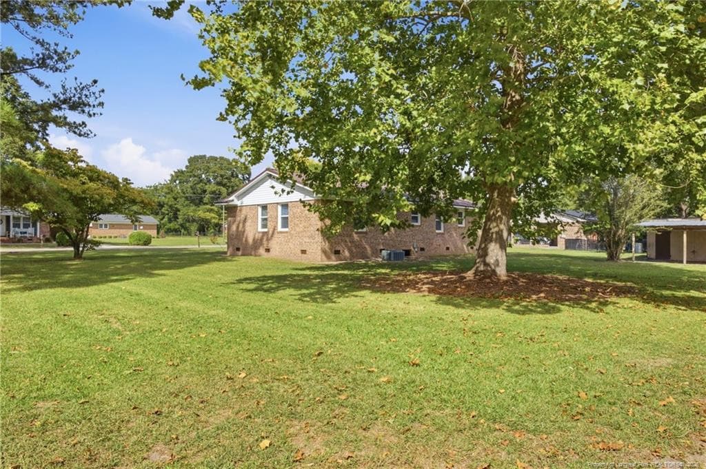 Photo 40 - 109 E Walnut Street, Bladenboro, NC 28320