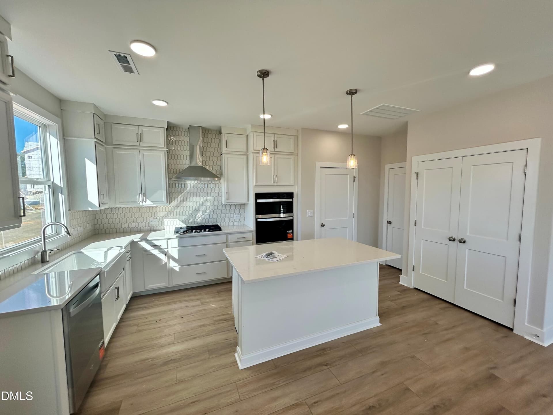 Lot 84 Kitchen - 709 Trailboard Road, Fuquay Varina, NC 27526