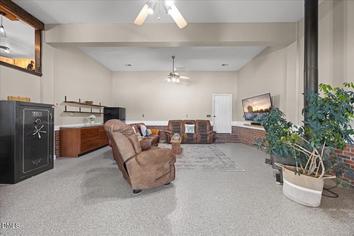 20-2A1A1165 - 3636- A Holly Grove Road, Dunn, NC 28334