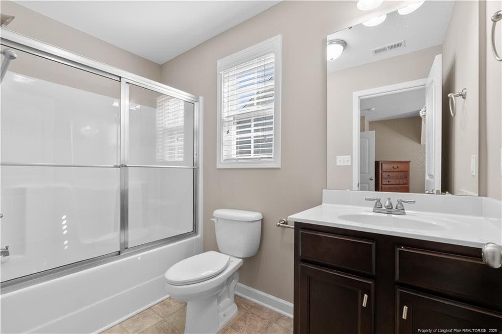jack and jill bathroom - 2111 Mannington Drive, Fayetteville, NC 28306