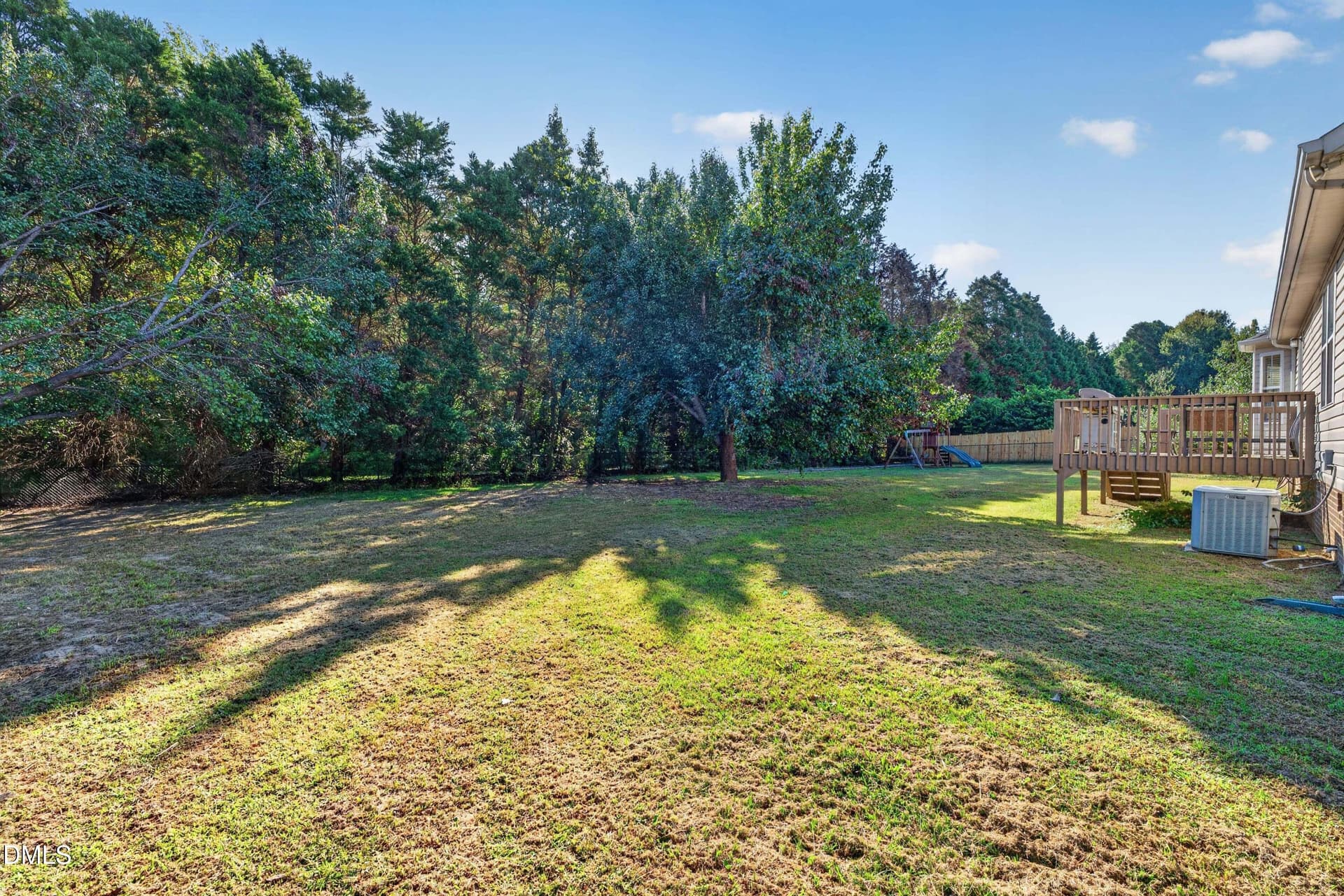 036 - 320 Grants Way, Four Oaks, NC 27524