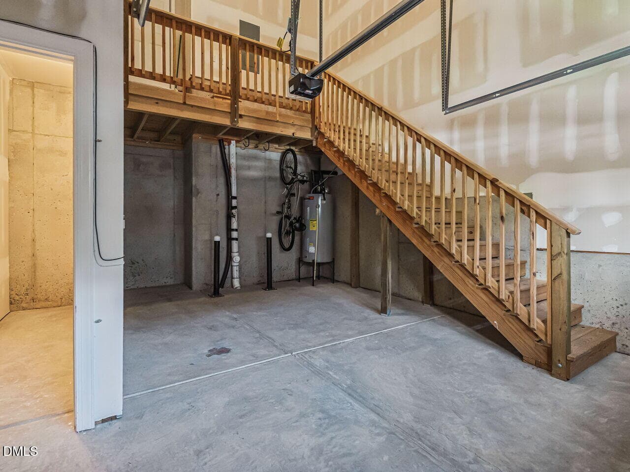 028-1280x960-garage - 440 Oak Pine Drive, Apex, NC 27502