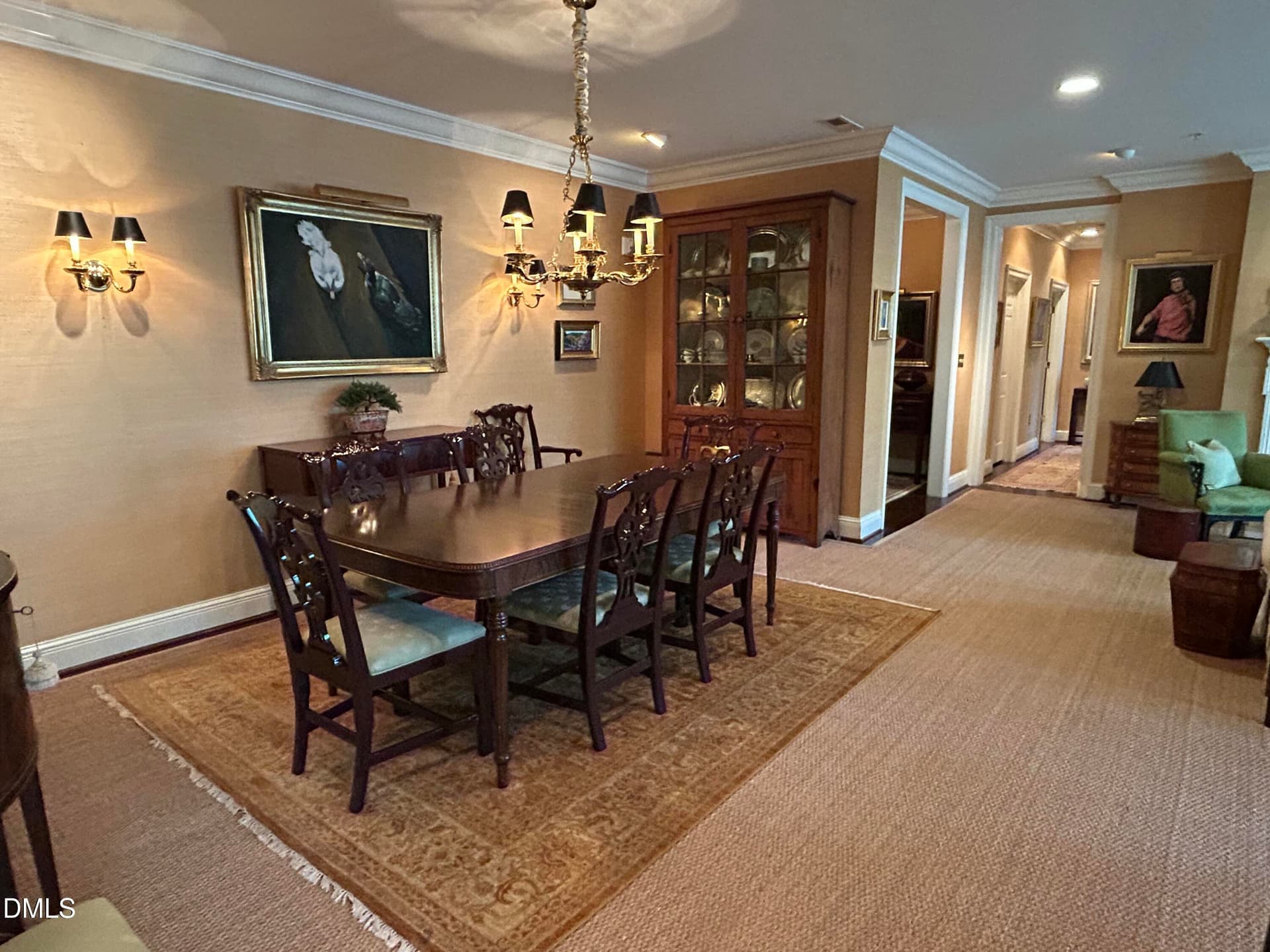 Dining room - 2801 Glenwood Gardens Lane 205, Raleigh, NC 27608