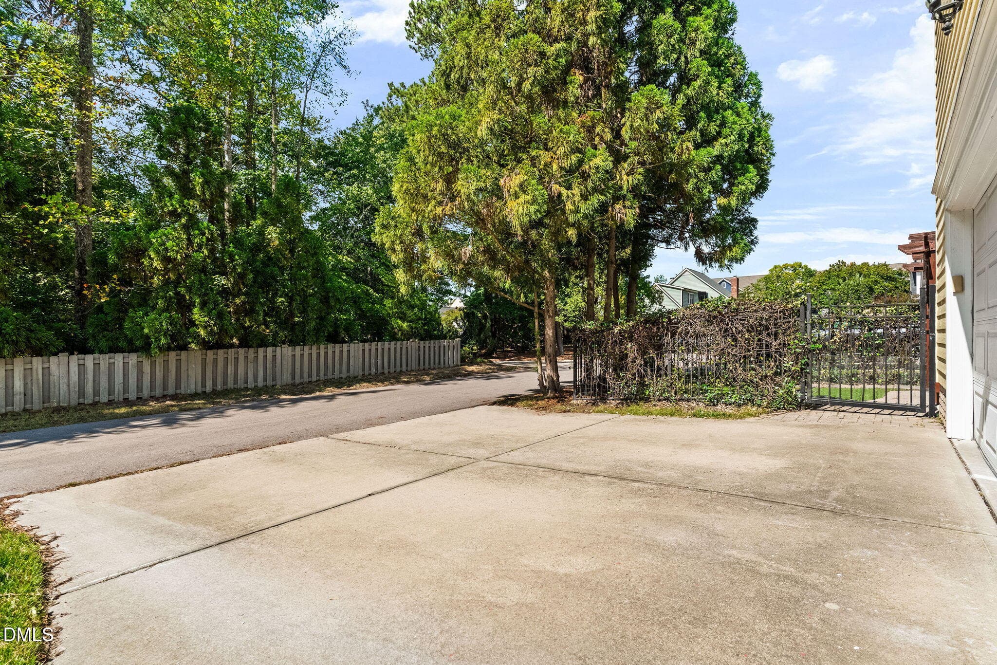 25-web-or-mls-517-commons-walk-cir - 517 Commons Walk Circle, Cary, NC 27519