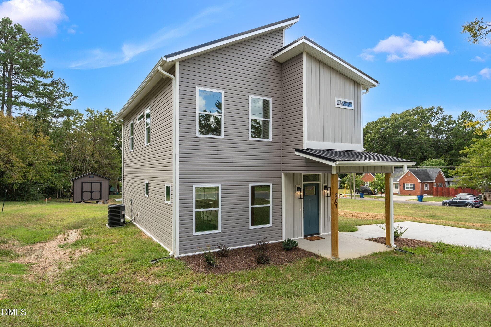 2-web-or-mls-207 E Parker St-2 - 207 E Parker Street, Graham, NC 27253