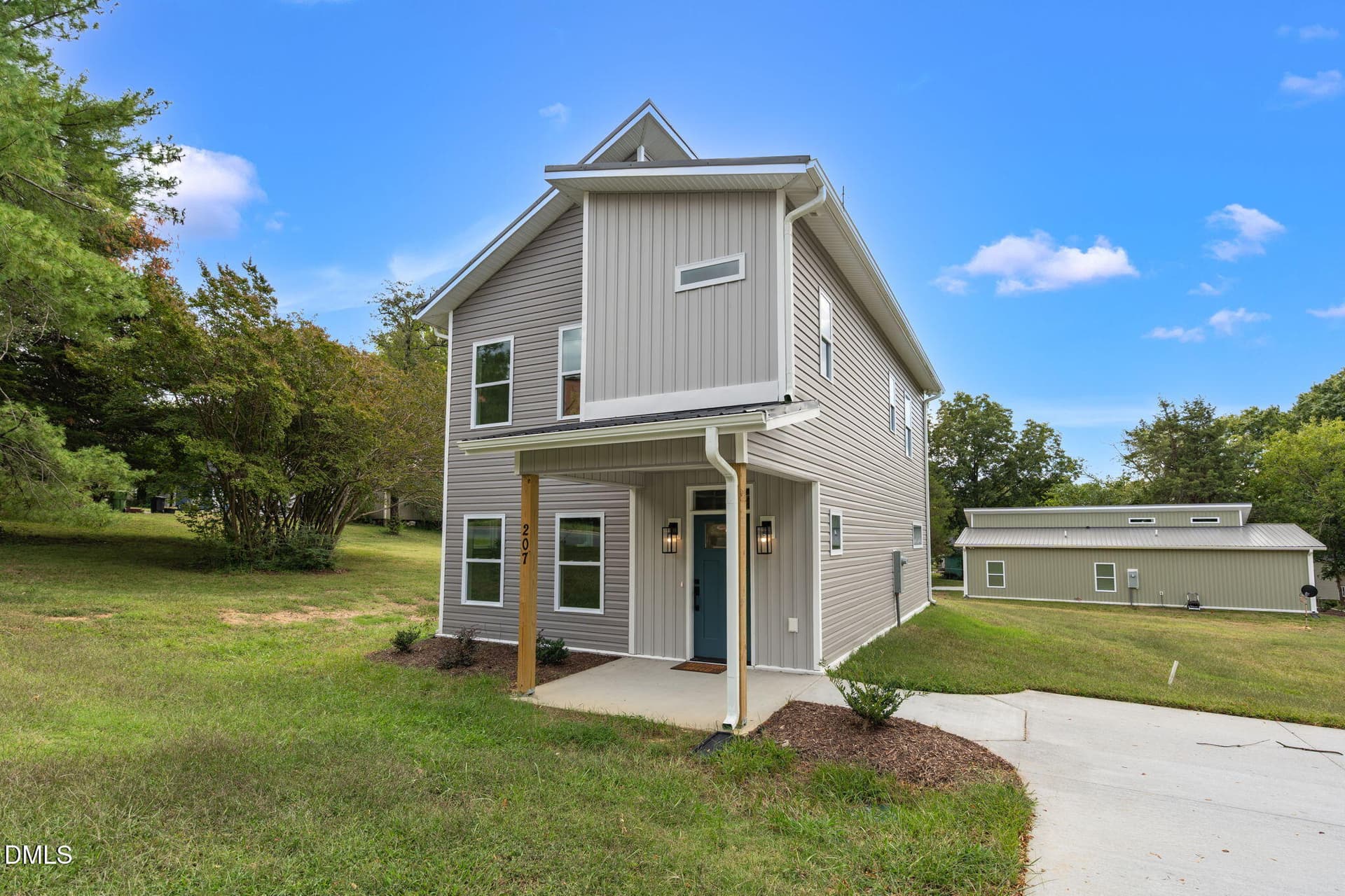 3-web-or-mls-207 E Parker St-3 - 207 E Parker Street, Graham, NC 27253