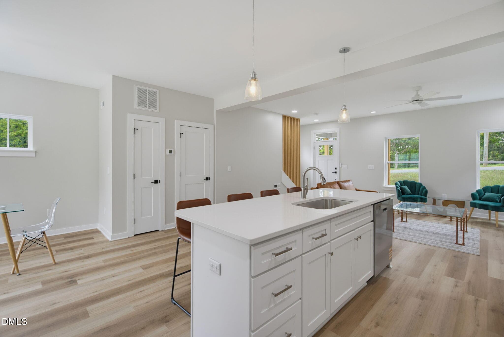 11-web-or-mls-207 E Parker St-11 - 207 E Parker Street, Graham, NC 27253