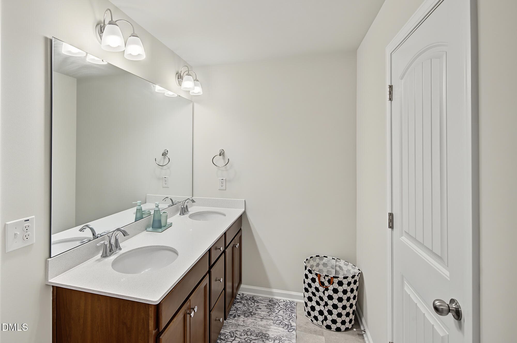 RC048 - 1300 Rathdrum Court, Holly Springs, NC 27540