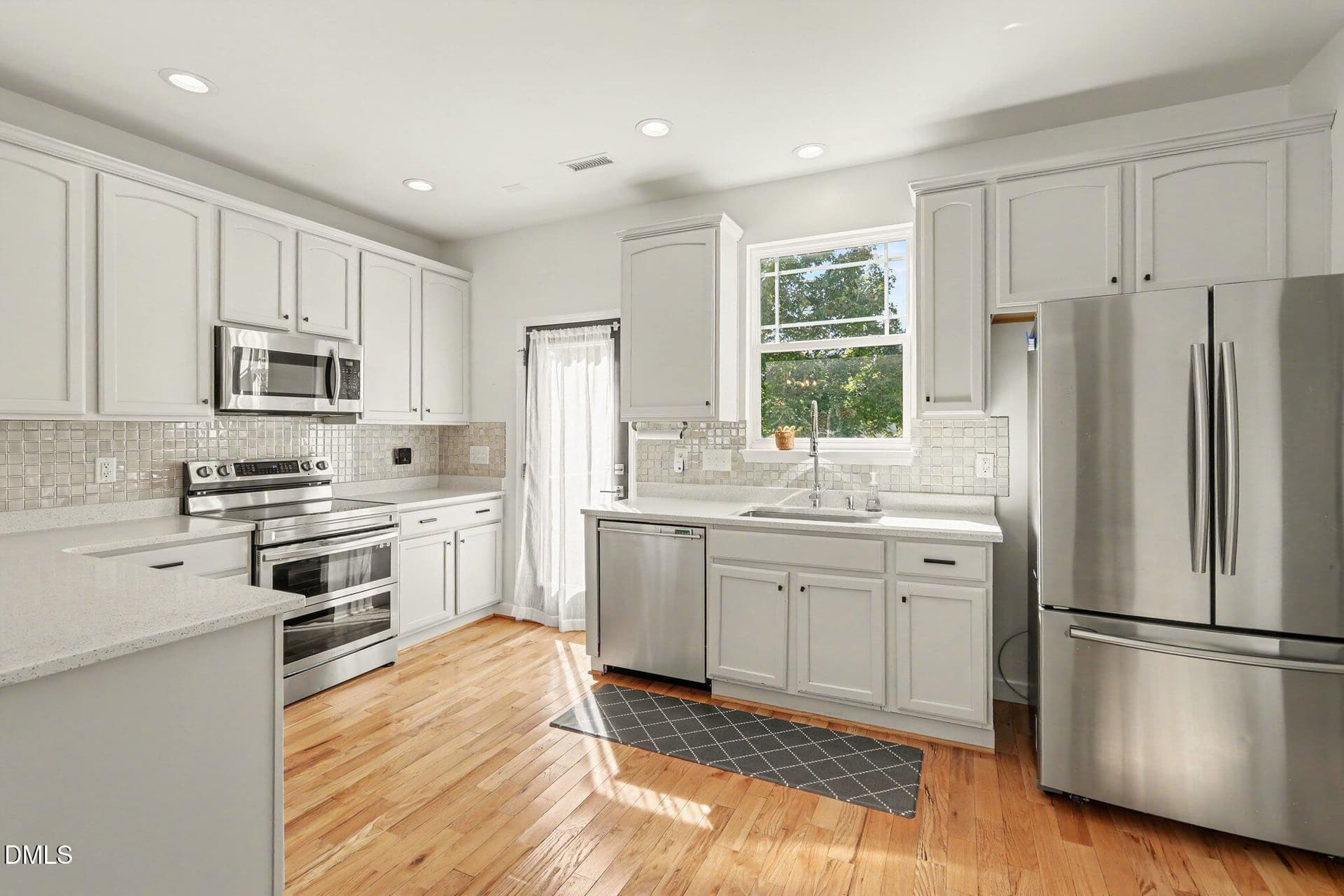 010_file_1427 - 1820 Pear Tree Lane, Durham, NC 27703